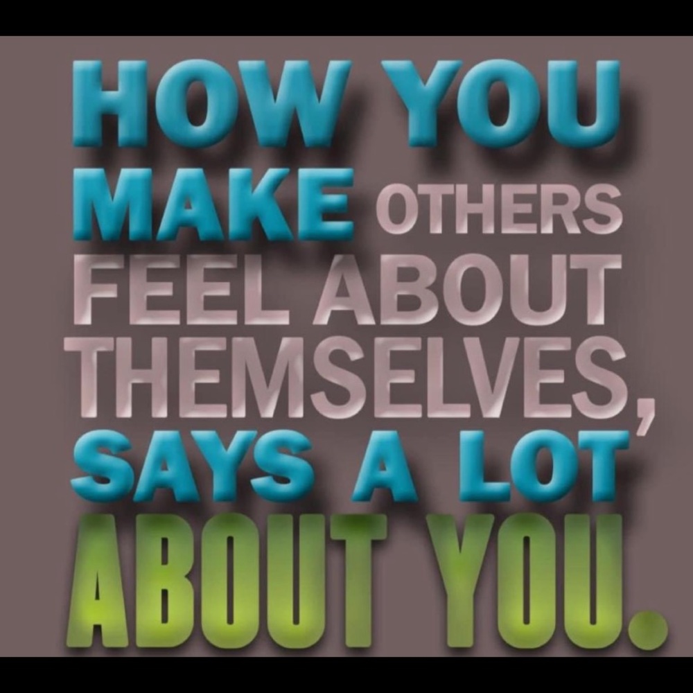 LIVE LISTING - Picture 3 of 16